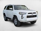 Used 2016 Toyota 4Runner SR5 image 3
