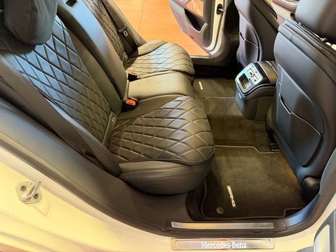 Used 2021 Mercedes-Benz S 580 4MATIC Sedan image 25