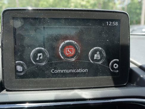 Used 2021 MAZDA MX-5 Miata RF Grand Touring w/ Appearance Package RWD image 8