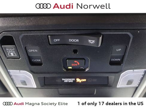Used 2024 Toyota Tacoma TRD Sport w/ TRD Sport Premium Package AWD/4WD image 10