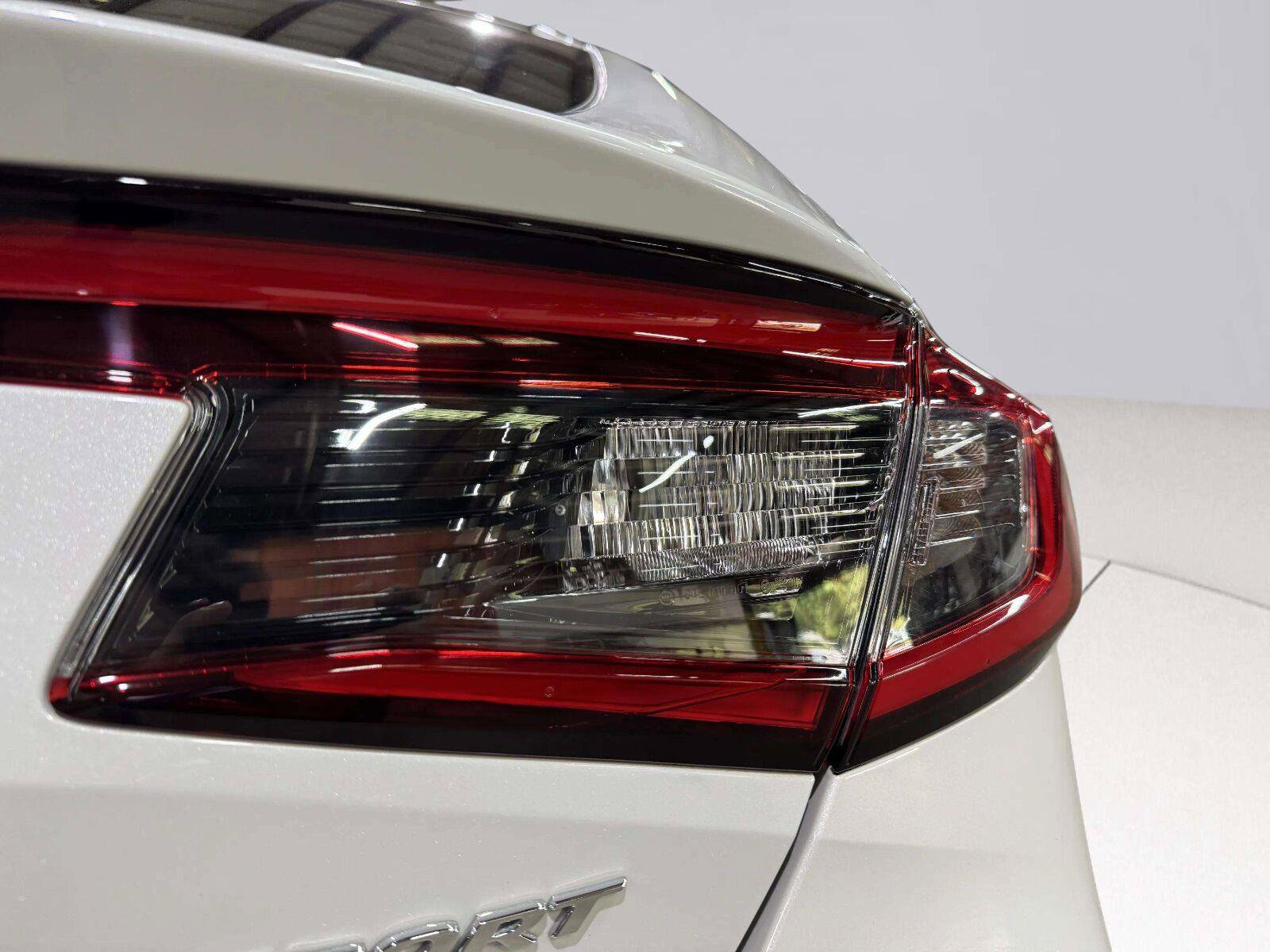 Used 2024 Honda Civic Sport image 16