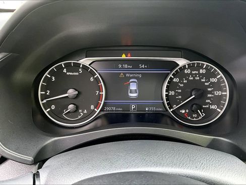 Used 2023 Nissan Altima 2.5 SR image 12