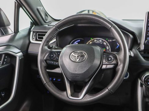 Used 2022 Toyota RAV4 XSE AWD/4WD image 12