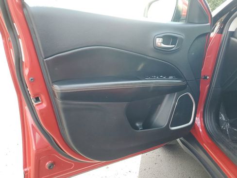 Used 2020 Jeep Compass Limited w/ Safety & Security Group image 6