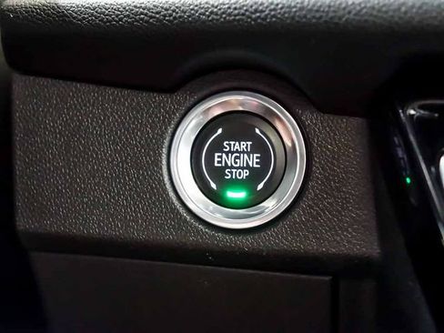 Certified 2024 Chevrolet Traverse RS AWD/4WD image 22