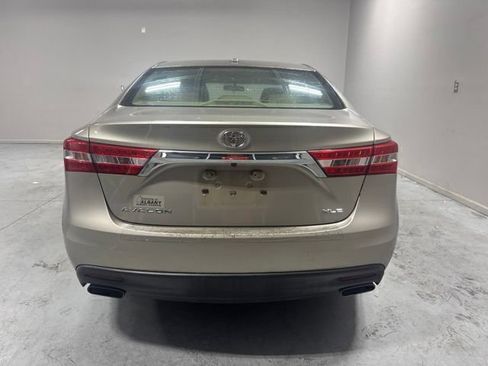 Used 2015 Toyota Avalon XLE FWD image 7