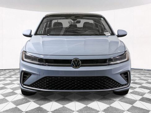 New 2026 Volkswagen Jetta SE FWD image 8