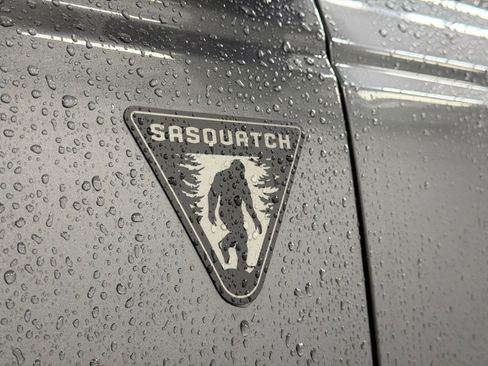 New 2025 Ford Bronco 4-Door w/ Sasquatch Package image 13