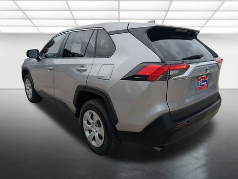 Used 2024 Toyota RAV4 LE AWD/4WD image 2