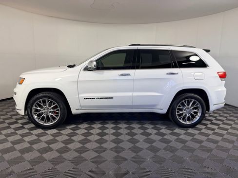 Used 2018 Jeep Grand Cherokee Summit image 9