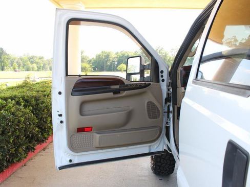 Used 2006 Ford F350 XL AWD/4WD image 27