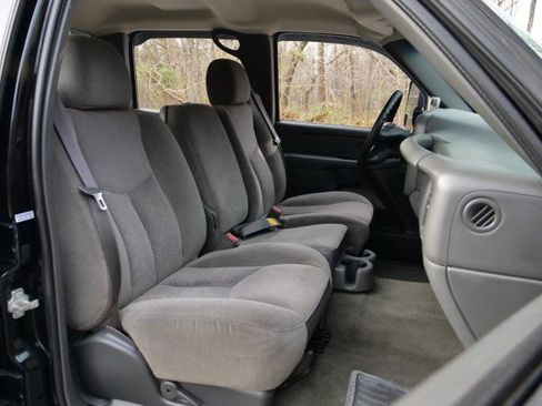 Used 2007 Chevrolet Silverado 3500 LT w/ Heavy-Duty Power Package image 32