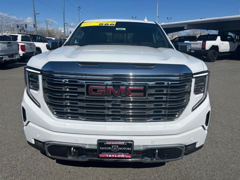 Used 2024 GMC Sierra 1500 Denali w/ Denali Reserve Package image 2