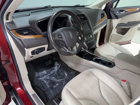 Used 2019 Lincoln MKC Select w/ Select Plus Package image 13