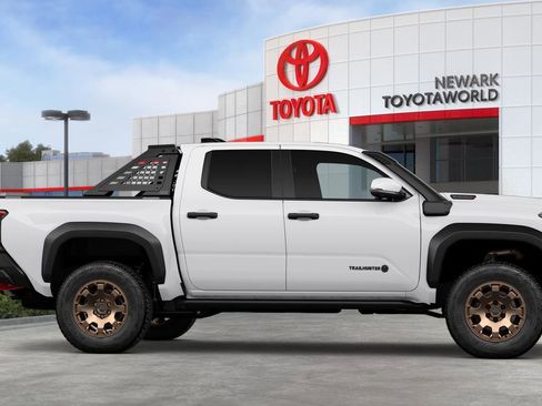 New 2026 Toyota Tacoma 4x4 Double Cab Hybrid image 15