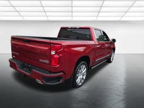Used 2023 Chevrolet Silverado 1500 High Country w/ High Country Premium Package AWD/4WD image 5