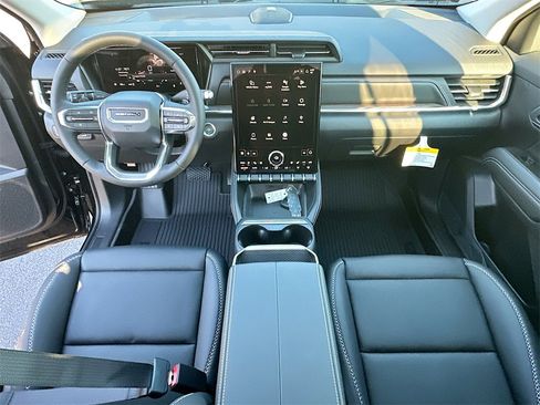 New 2026 GMC Terrain Denali w/ LPO, Floor Liner Package image 3