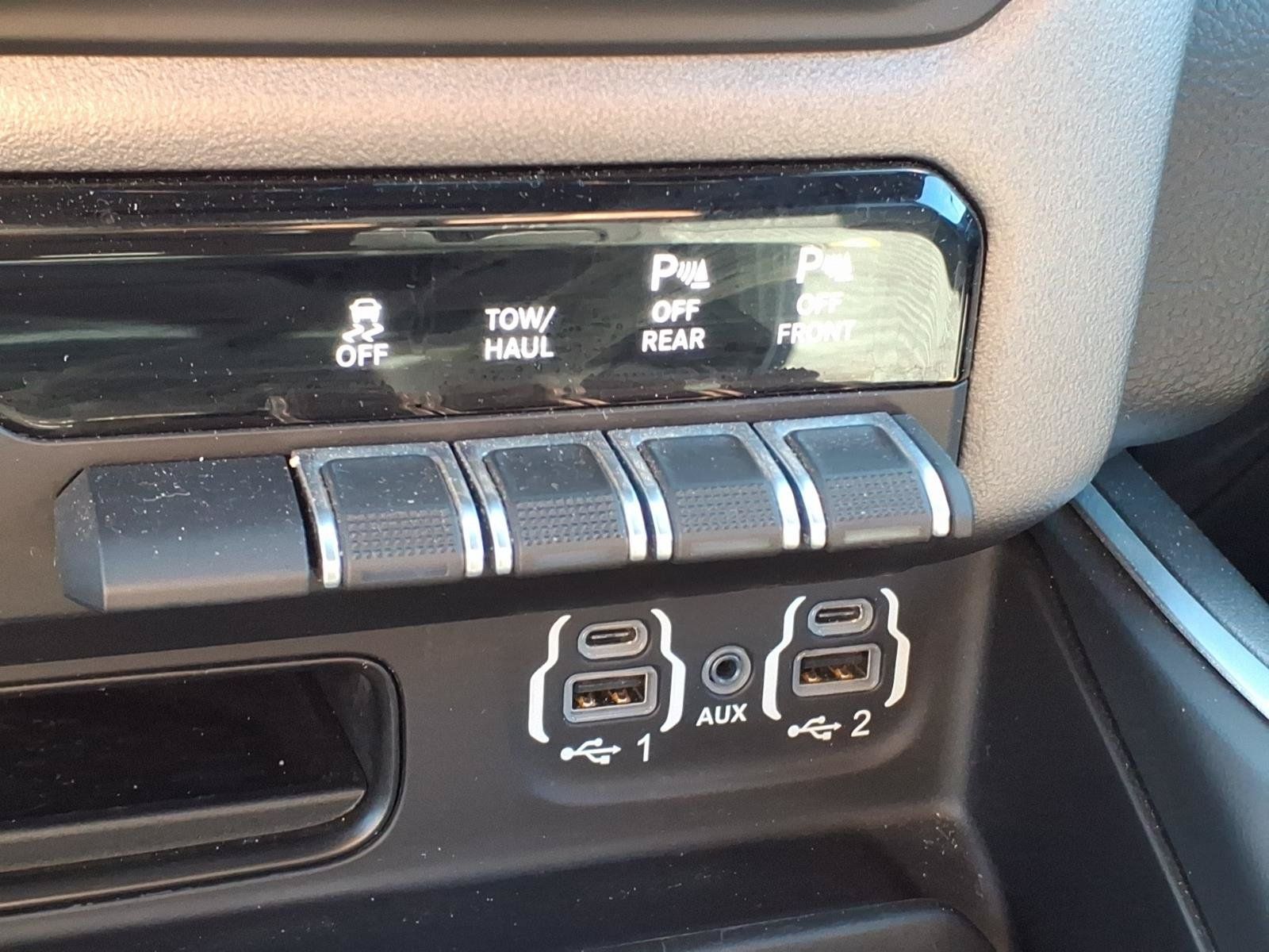 Used 2021 RAM 1500 Big Horn AWD/4WD image 19