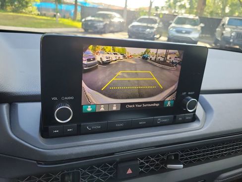 Certified 2023 Honda Accord EX image 30