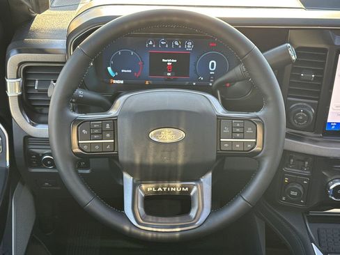 New 2026 Ford F250 Platinum image 24