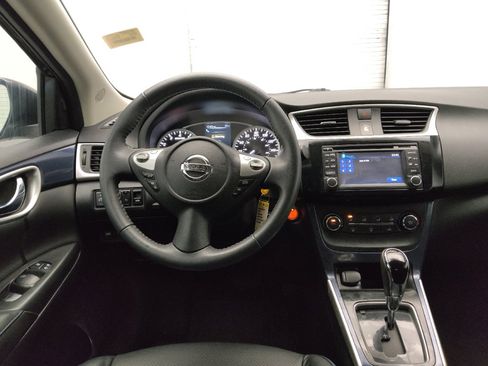 Used 2017 Nissan Sentra SR Turbo w/ SR Turbo Premium Package FWD image 22