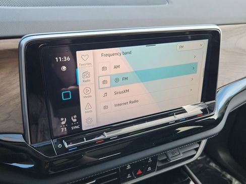 New 2026 Volkswagen Atlas SE image 7