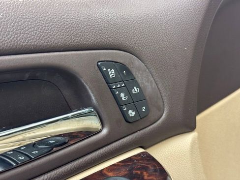 Used 2013 GMC Yukon Denali image 9