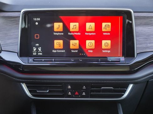 New 2026 Volkswagen Atlas SEL Premium R-Line image 17