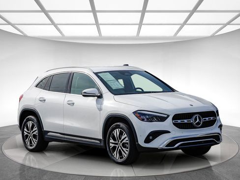 Certified 2025 Mercedes-Benz GLA 250 image 5