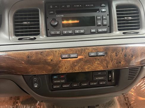 Used 2008 Mercury Grand Marquis LS RWD image 27
