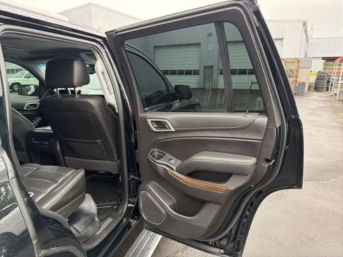 Used 2019 GMC Yukon Denali w/ Denali Ultimate Package AWD/4WD image 21