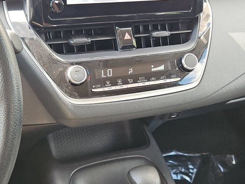 Certified 2024 Toyota Corolla LE FWD image 18