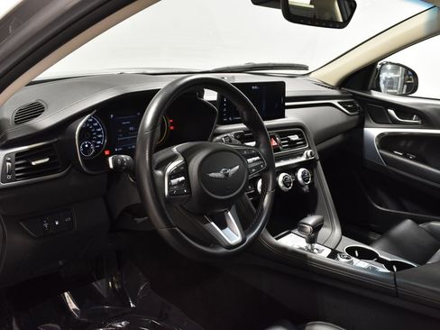 Used 2023 Genesis G70 2.0T image 11