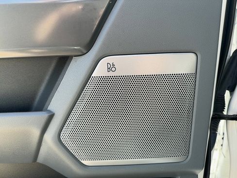 Used 2023 Ford F150 Lariat w/ Equipment Group 502A High AWD/4WD image 13