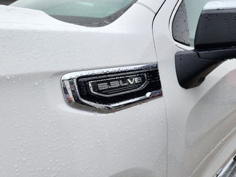 New 2026 GMC Sierra 1500 SLT w/ SLT Premium Plus Package image 11