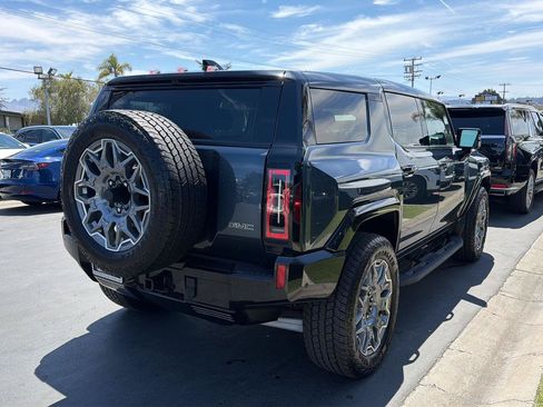Used 2025 GMC Hummer EV 3X AWD/4WD image 3