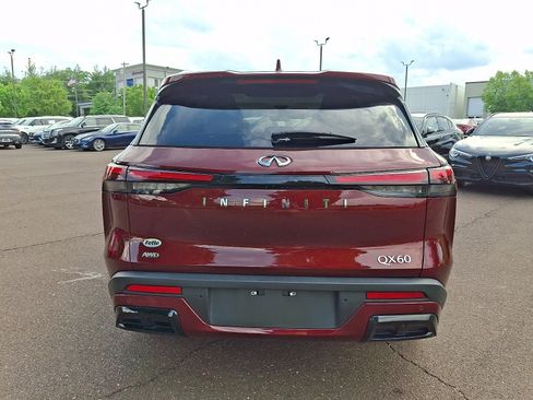Used 2024 INFINITI QX60 Luxe AWD/4WD image 5