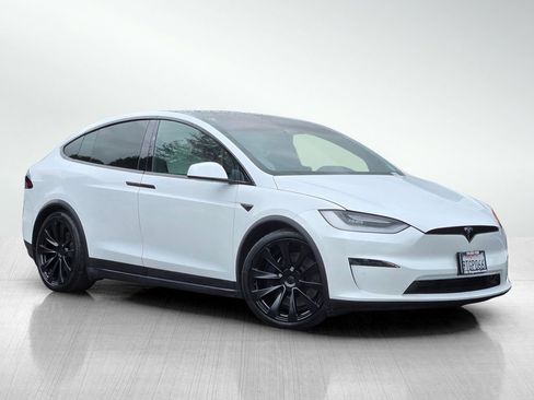 Used 2022 Tesla Model X Plaid AWD/4WD image 2