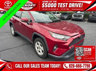 Used 2019 Toyota RAV4 XLE w/ Convenience Package FWD video 1
