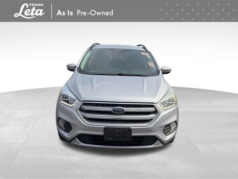 Used 2017 Ford Escape SE w/ Equipment Group 201A image 9