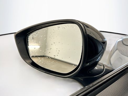 Used 2024 MAZDA CX-50 AWD 2.5 S w/ Premium Package image 16