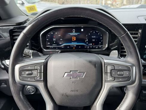 Certified 2022 Chevrolet Silverado 1500 LT Trail Boss w/ Convenience Package II image 25