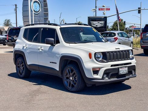Used 2021 Jeep Renegade Latitude w/ Sun & Sound Group AWD/4WD image 5