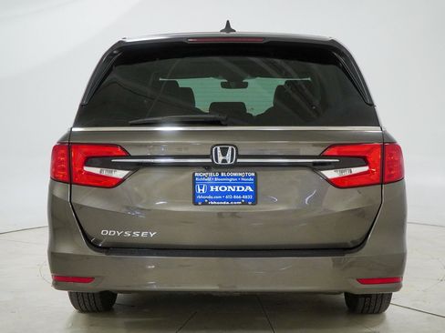 Used 2023 Honda Odyssey EX-L image 8