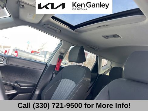 Certified 2022 Kia Soul GT-Line image 44