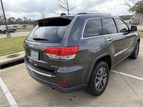 Used 2018 Jeep Grand Cherokee Limited image 7