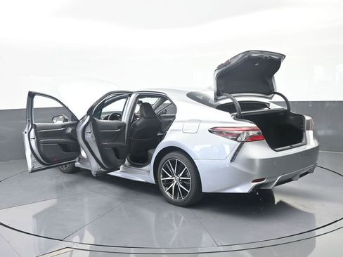 Used 2022 Toyota Camry SE FWD image 72