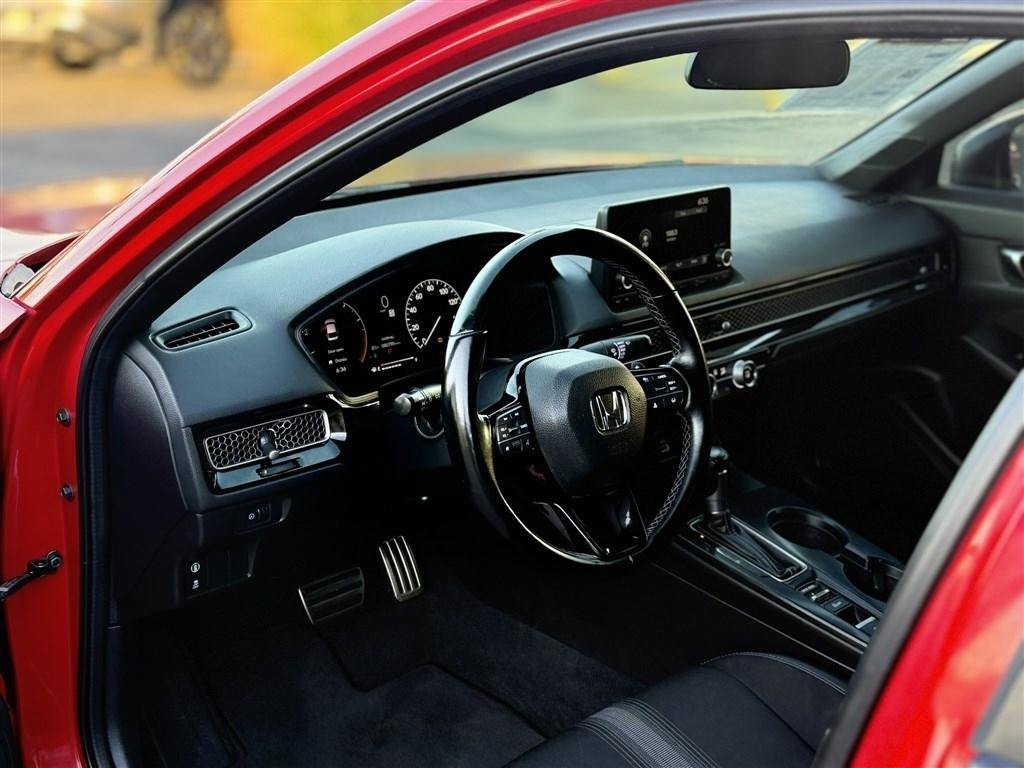 Used 2022 Honda Civic Sport image 17