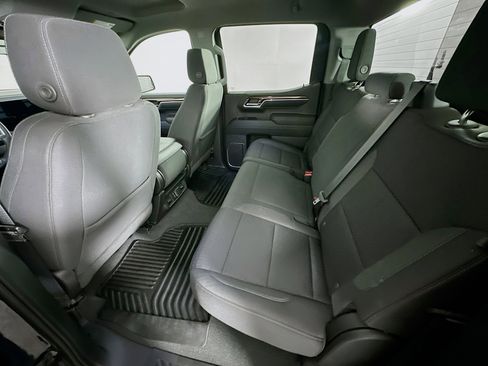 Used 2023 Chevrolet Silverado 1500 LT image 27