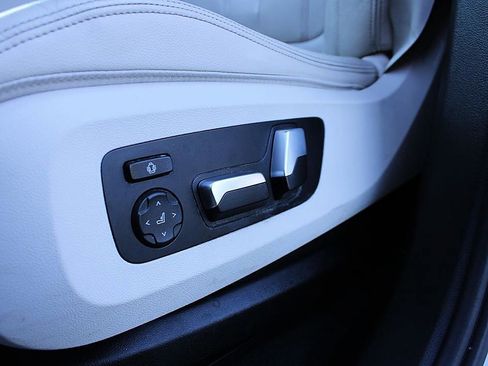 Used 2020 BMW X5 sDrive40i w/ Convenience Package RWD image 10